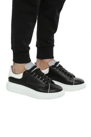Sport shoes with a logo, zdjęcie 2 Sport shoes with a logo od Alexander McQueen